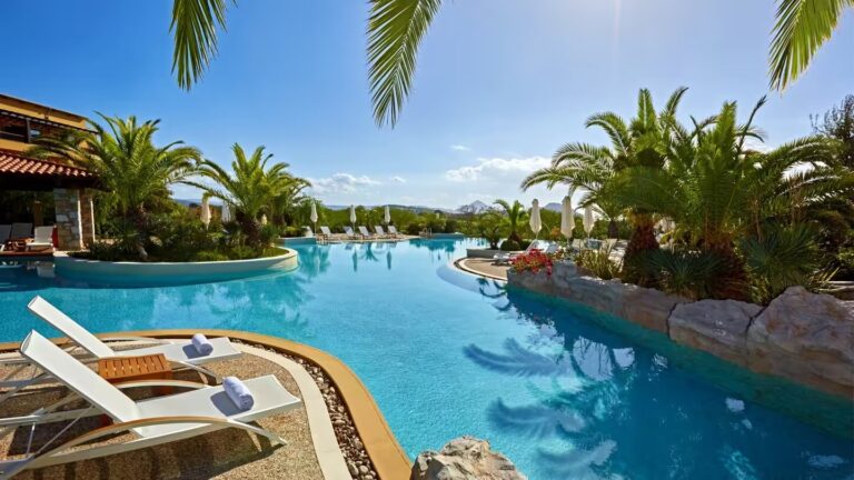 Καλαμάτα προς Costa Navarino: Διαδρομή και Μετακίνηση